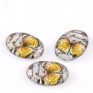 Klaaskamee kollase liblikaga/18x13mm